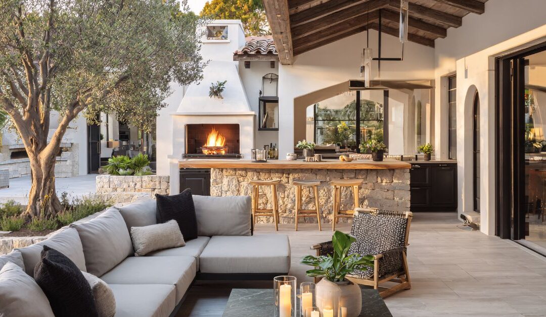 Transform Your Outdoor Space: Expert Tips for Cozy Outdoor & Patio Decor